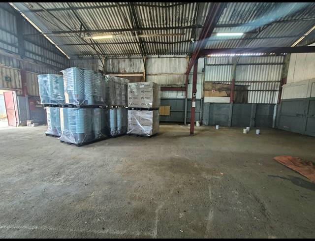 240M² WAREHOUSE TO LET IN LUIPAARDSVLEI